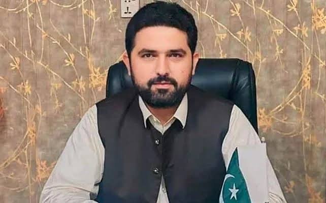 CM Afridi urged to focus on revival classical musical instruments’ art in KP